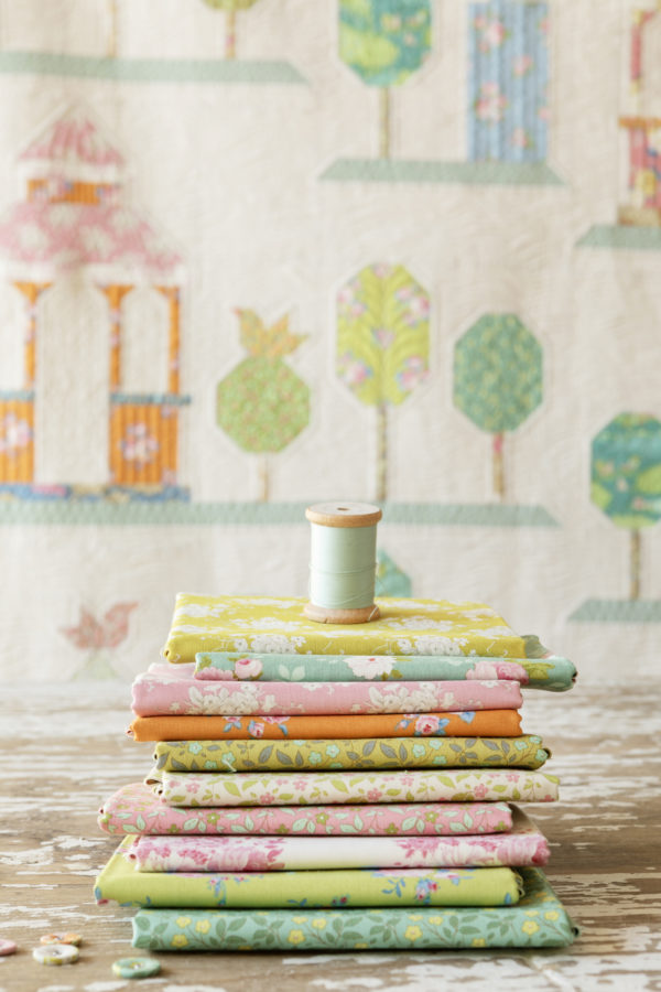 Sunday Brunch. Tilda's Spring/Summer 2025 Collection, launching 1st February 2025! Tipsy Blender Fat Quarters - Image 2