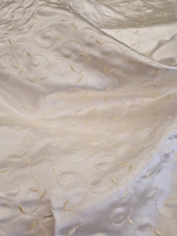 Embroidered Duchess Satin In Ivory swirl - last 2mt piece